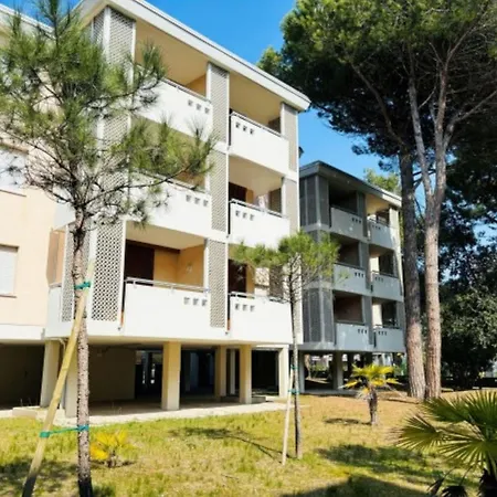 Bright Flat With Balcony Apartment