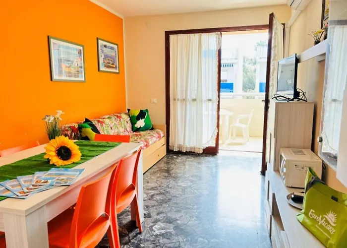 Bright Flat With Balcony Бибионе